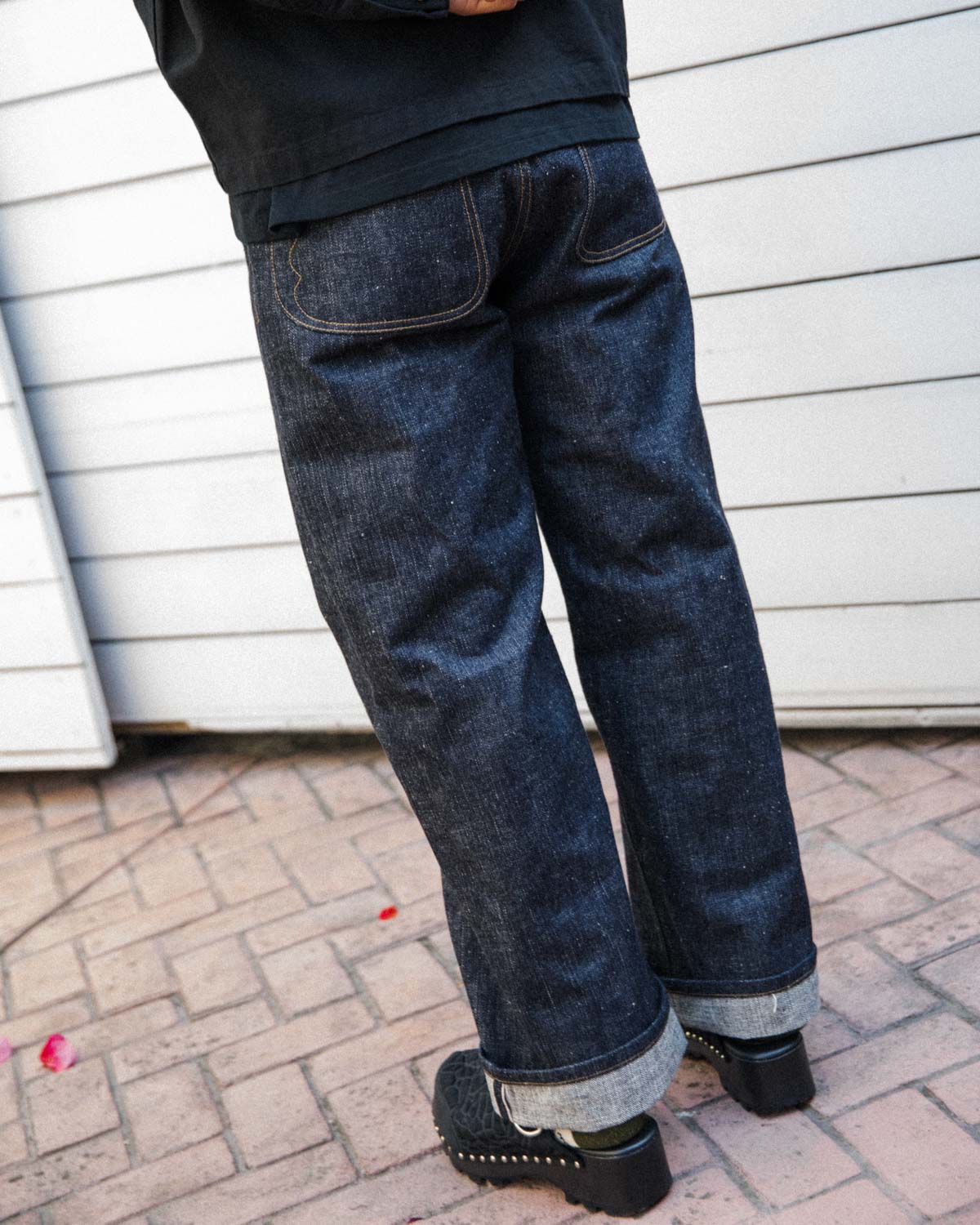 Type 00 15.5oz Selvedge Denim - Indigo 4