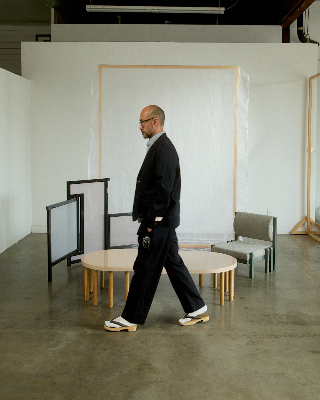 Brooks Brothers California Pleated Chino Trouser - Black 7