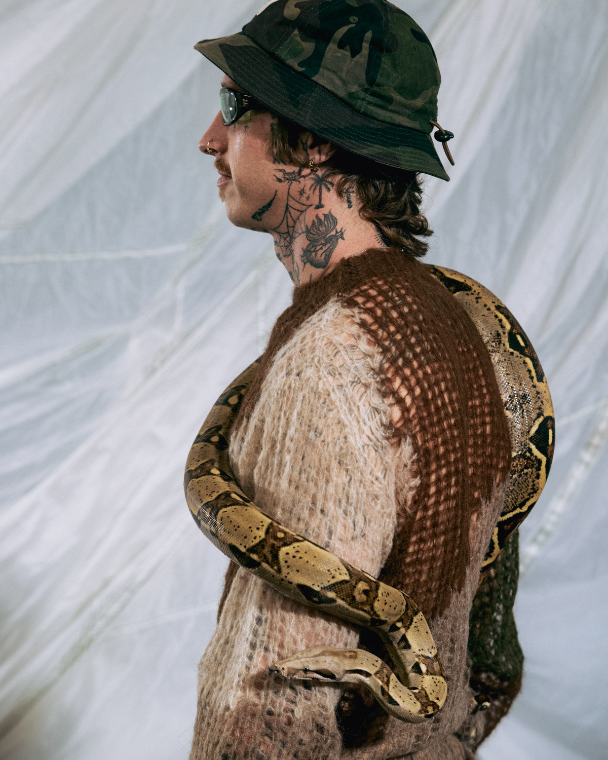 Organic Threadbare Sweater - Olive 7