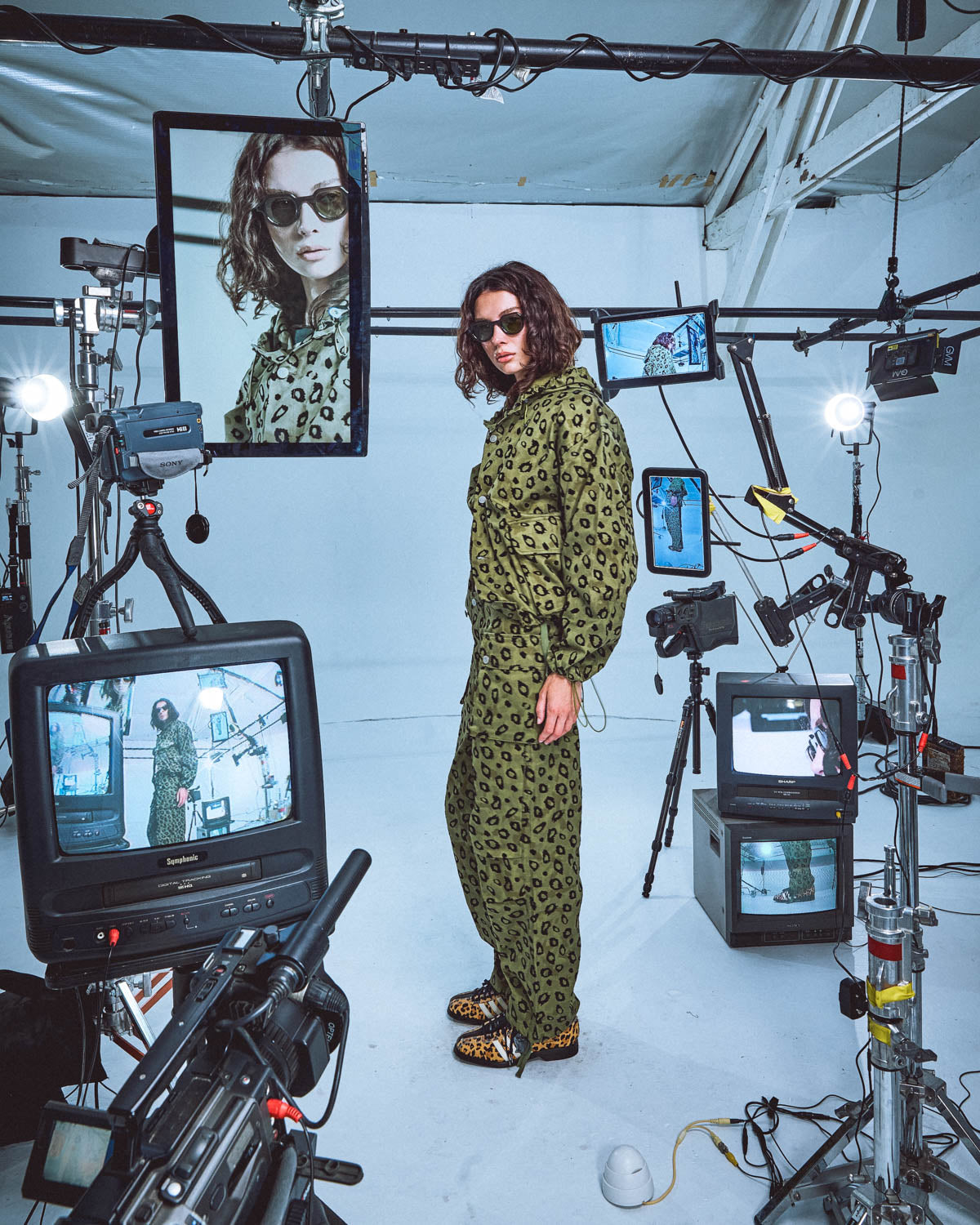 Hooded Chore Coat - Flocked Leopard Camo 7