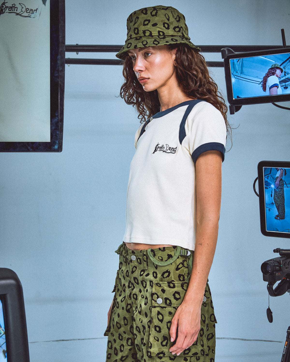 Canvas Bucket Hat - Flocked Leopard Camo 2