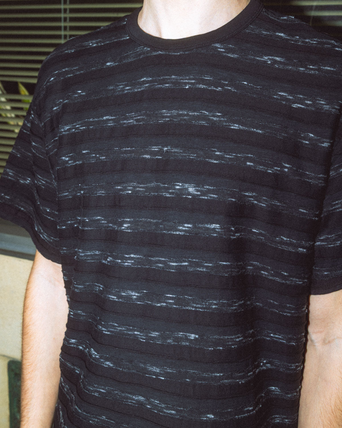 Casey Striped T-shirt - Black/Black 4