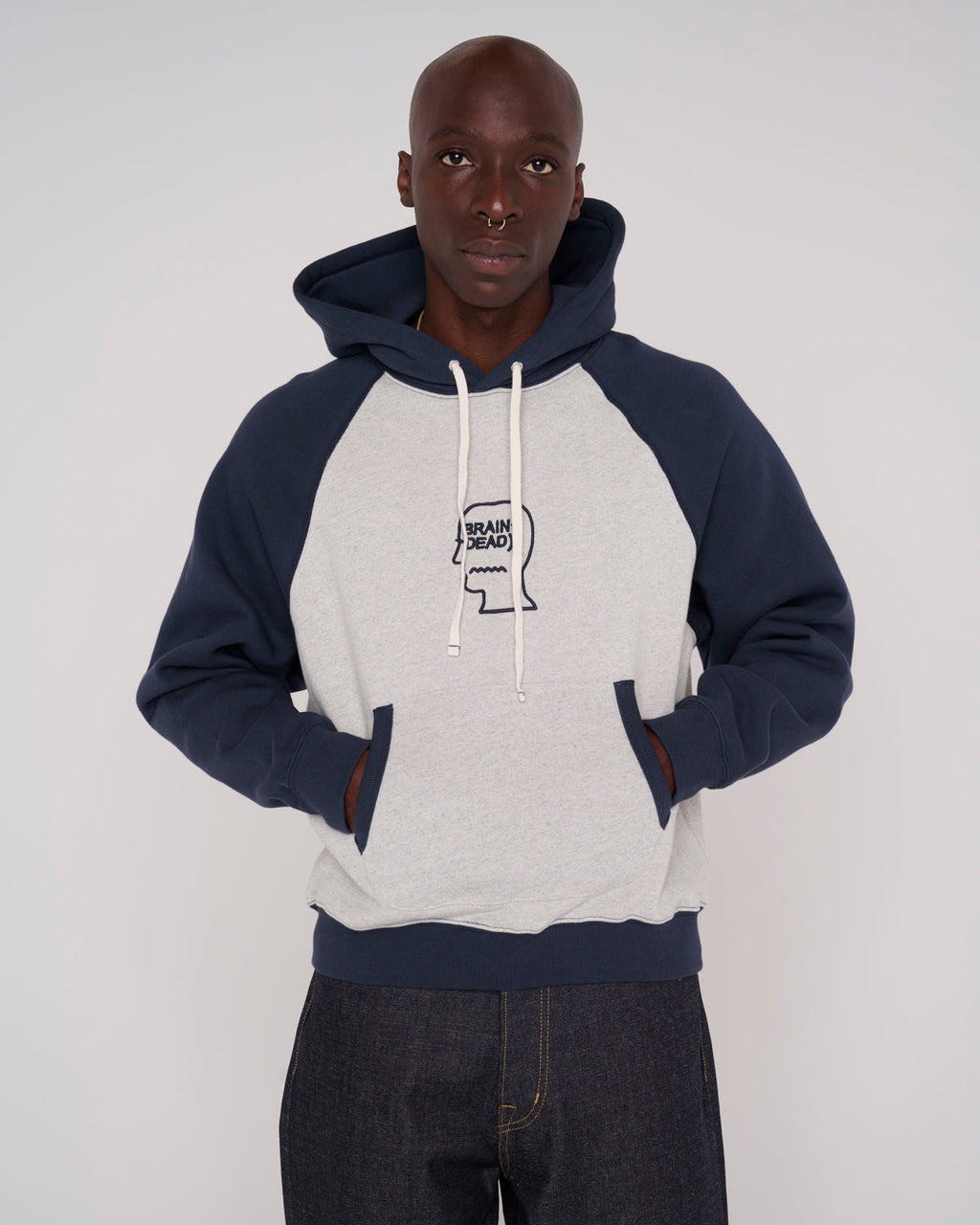 Harvard Maglia Girocollo In Lana con Maniche Raglan Harvard Maglia Girocollo In Lana con Maniche Raglan