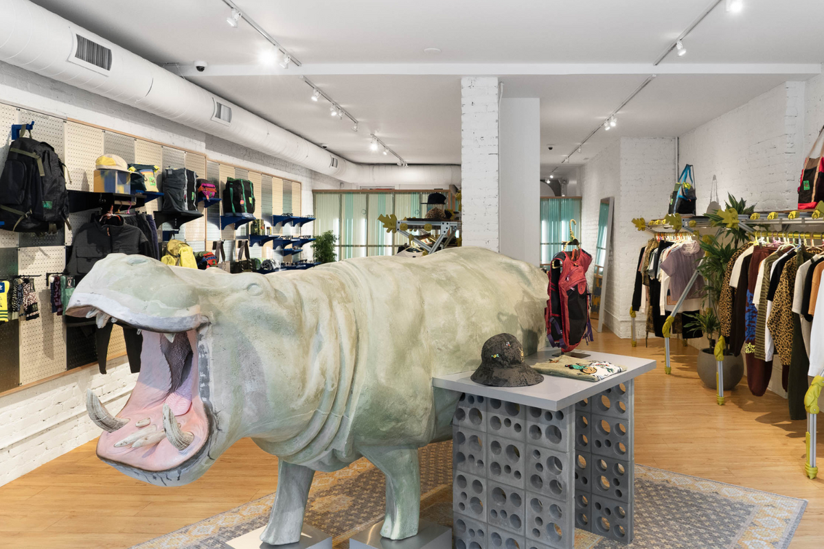 Stores – Brain Dead
