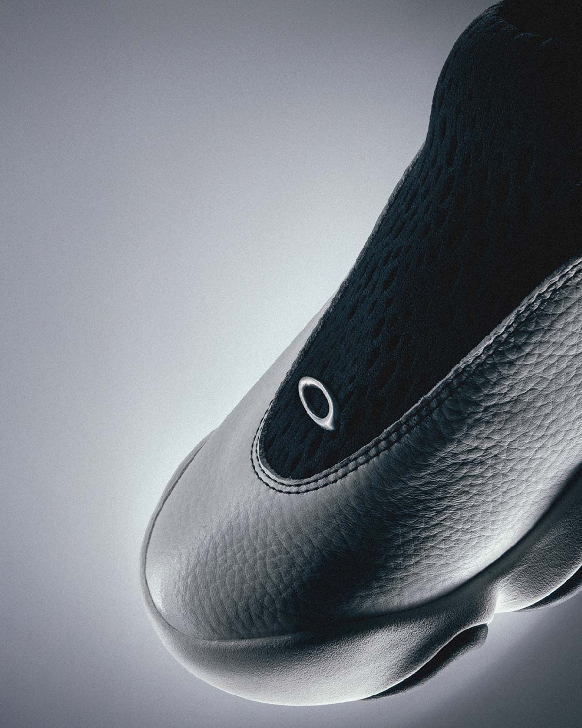 Oakley Factory Team Full Grain Leather Flesh - Lucent White Oakley Factory Team Full Grain Leather Flesh - Lucent White