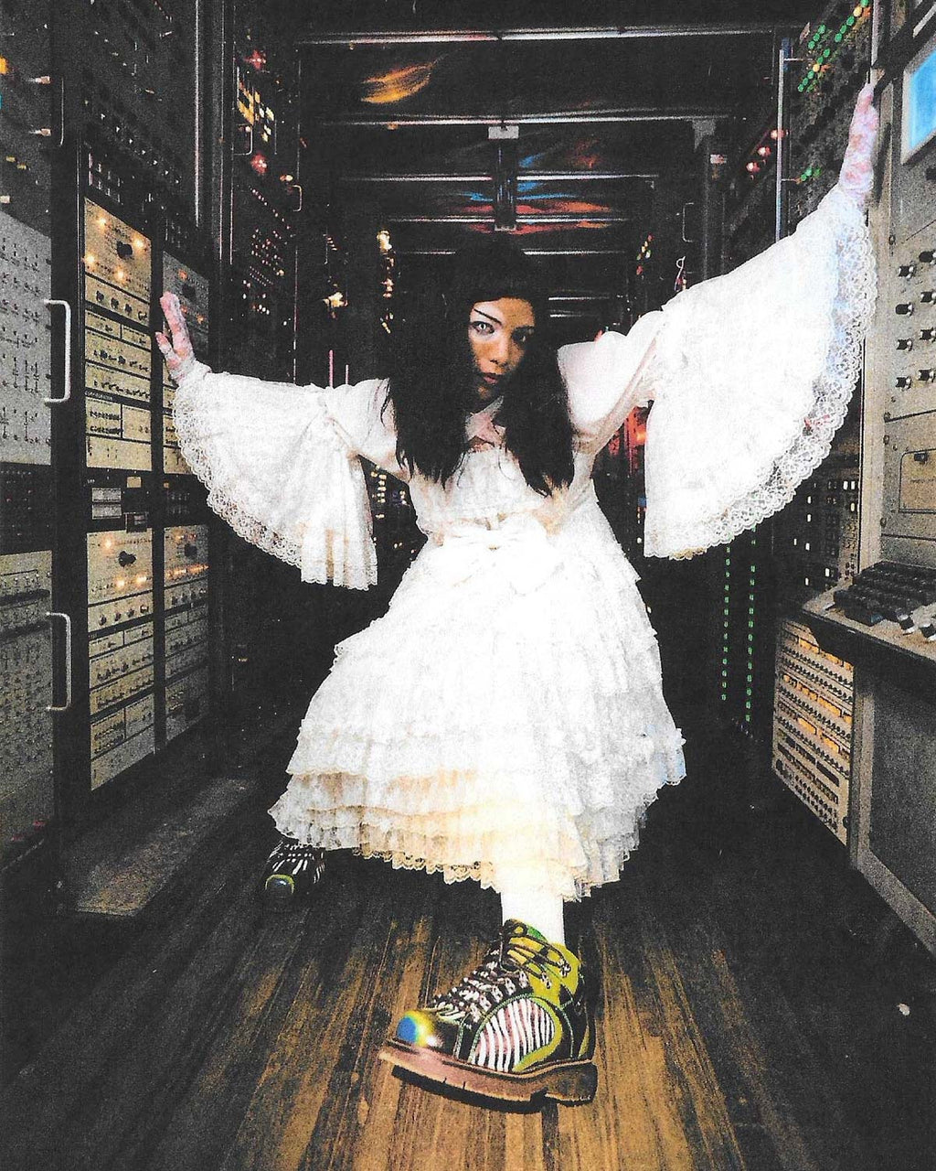 BRAIN DEAD X DR. MARTENS 4