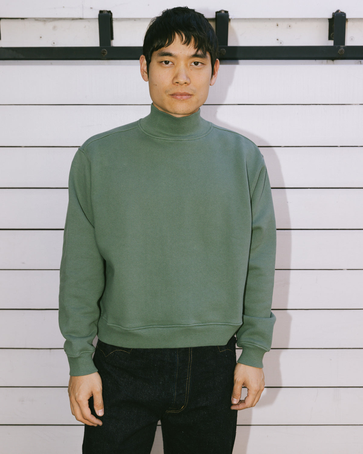 【新品】Glenmac 別注 Turtle Sweater Green 42 Turtle Neck Sweatshirt - Green – Brain Dead