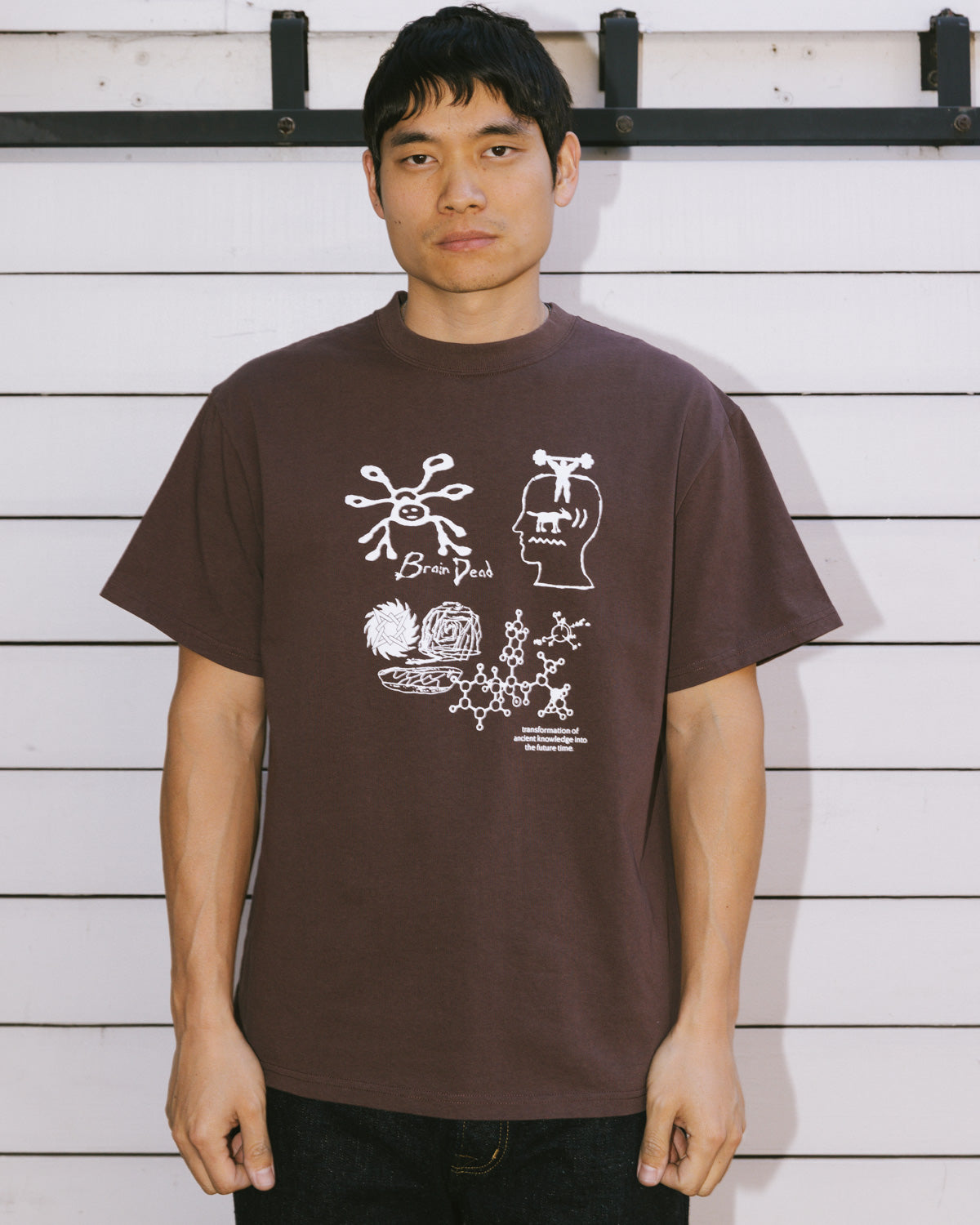 Ancient Knowledge T-shirt - Berry 2