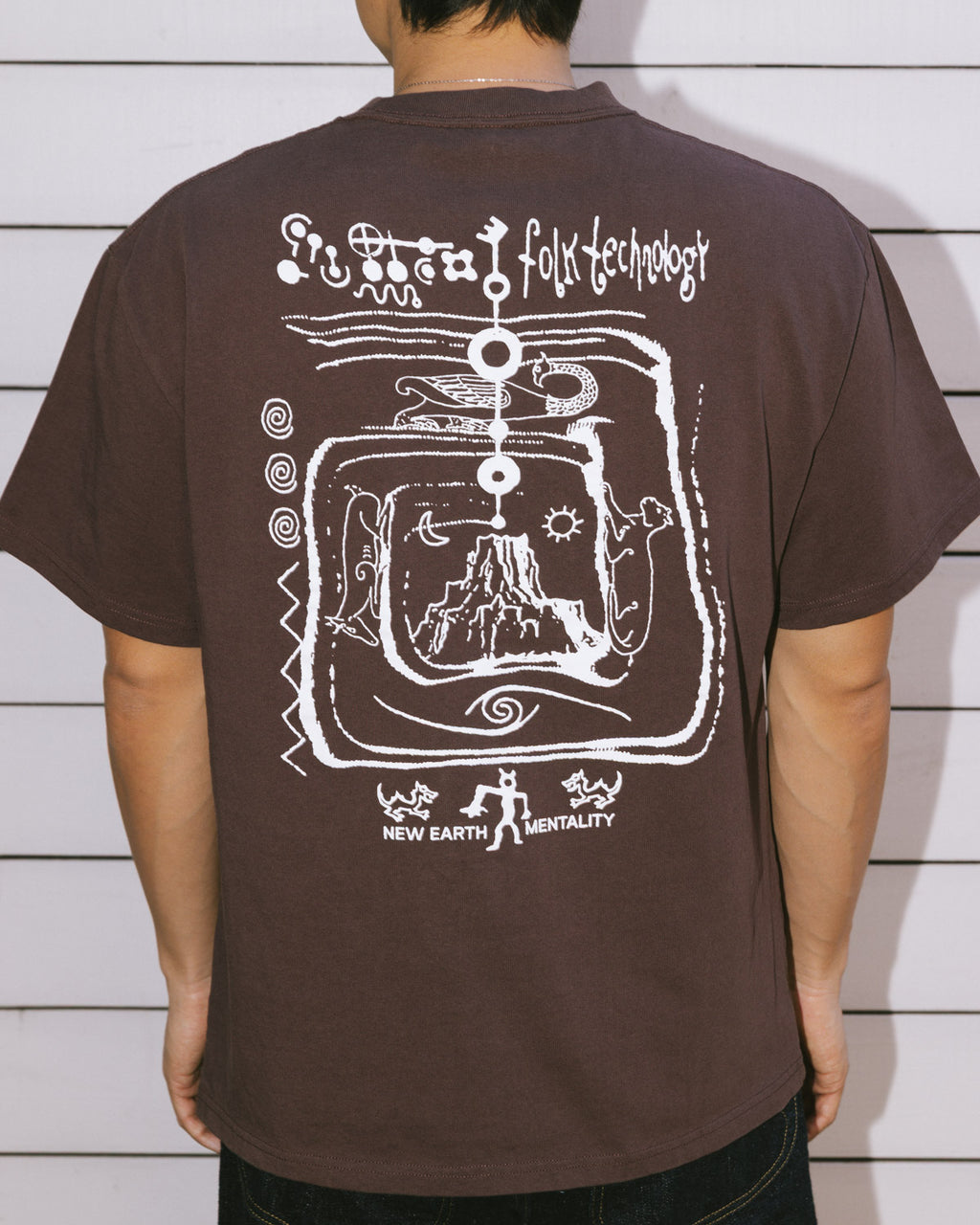 Ancient Knowledge T-shirt - Berry 7