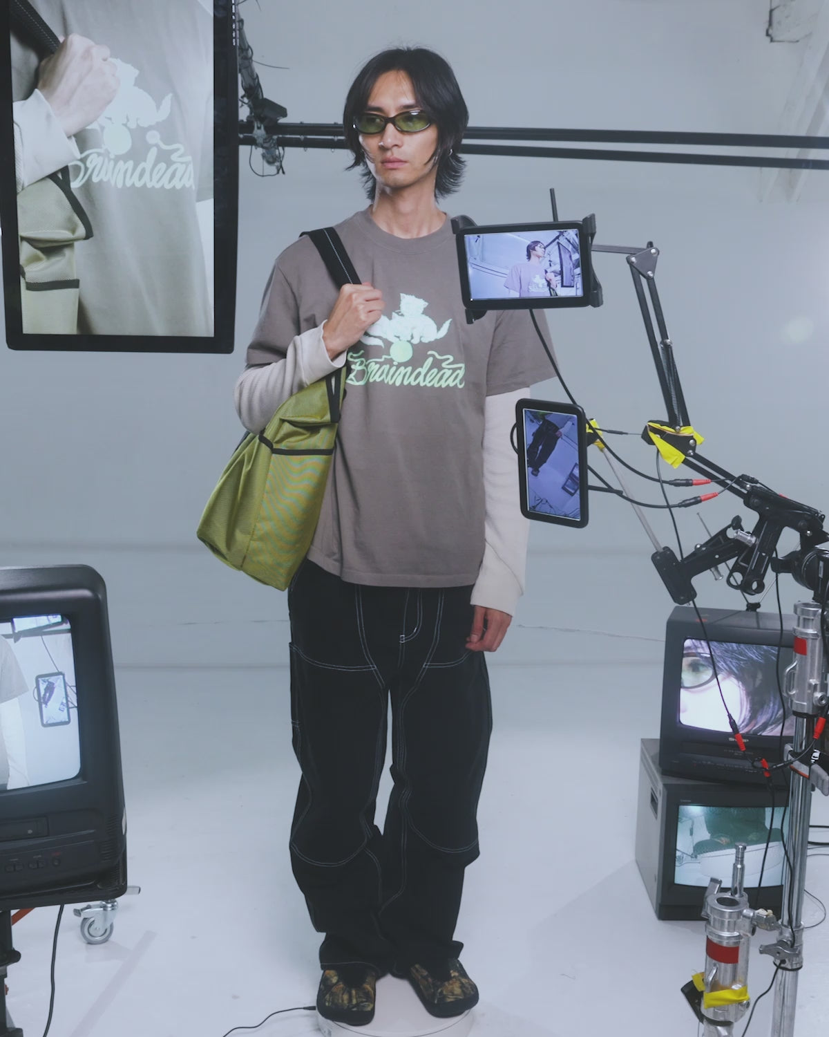 Kitten Yarn T-shirt - Subterranean