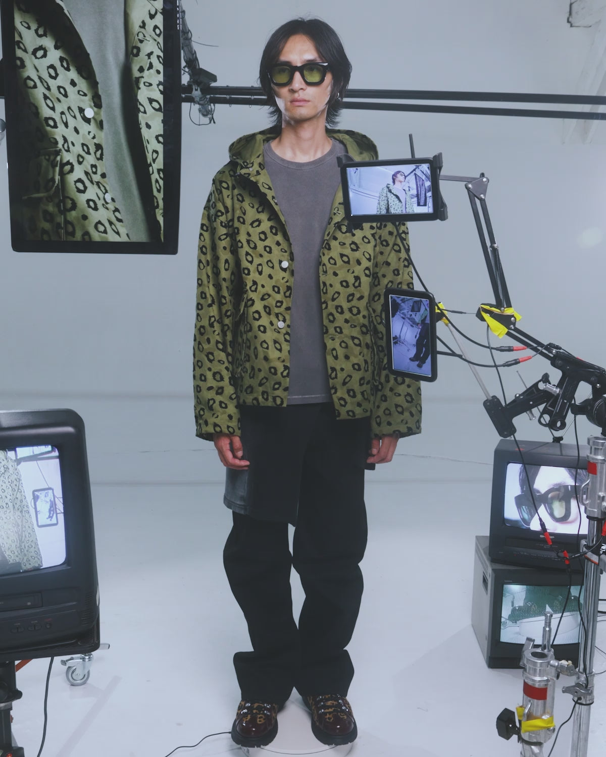 Hooded Chore Coat - Flocked Leopard Camo