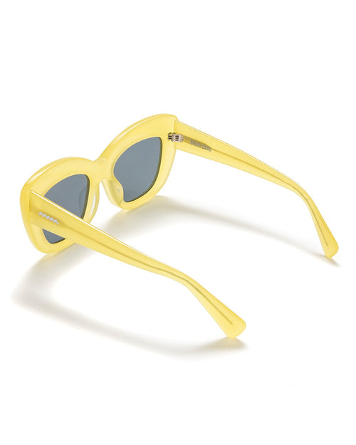 Chibi Sunglasses - Translucent Yellow 2